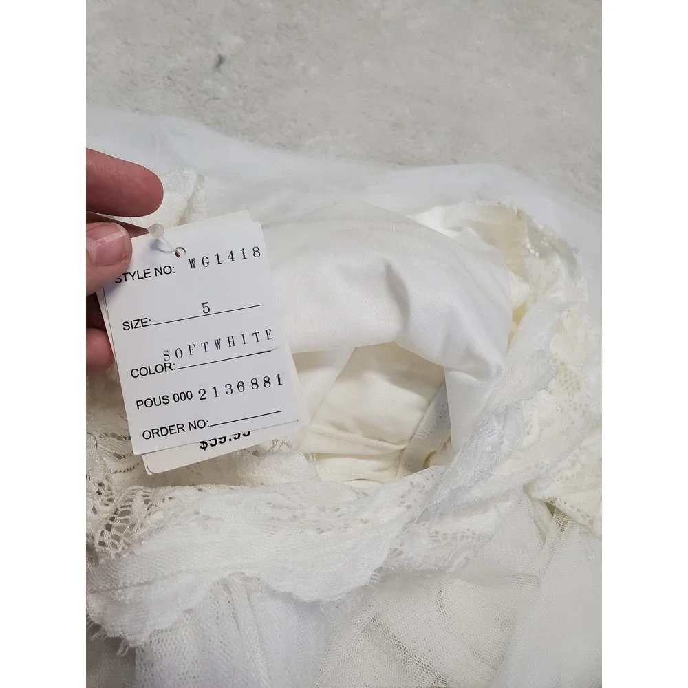NWT David's Bridal White Tulle Lace Dress Girl 5 Flower Formal Wedding Occasion - Picture 9 of 10